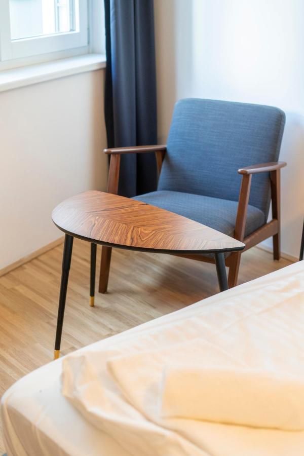 Rhc Central Station Premium | Contactless Check-in Apartment Vienna